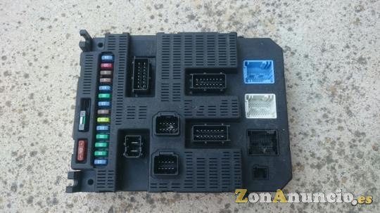 Caja de Reles / Fusibles